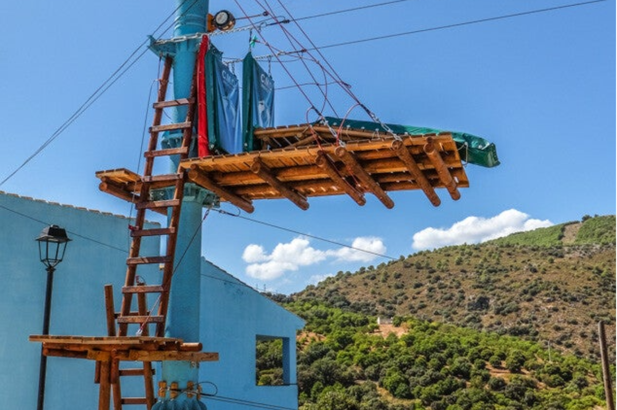 Tirolina y actividades de aventura. Juzcar