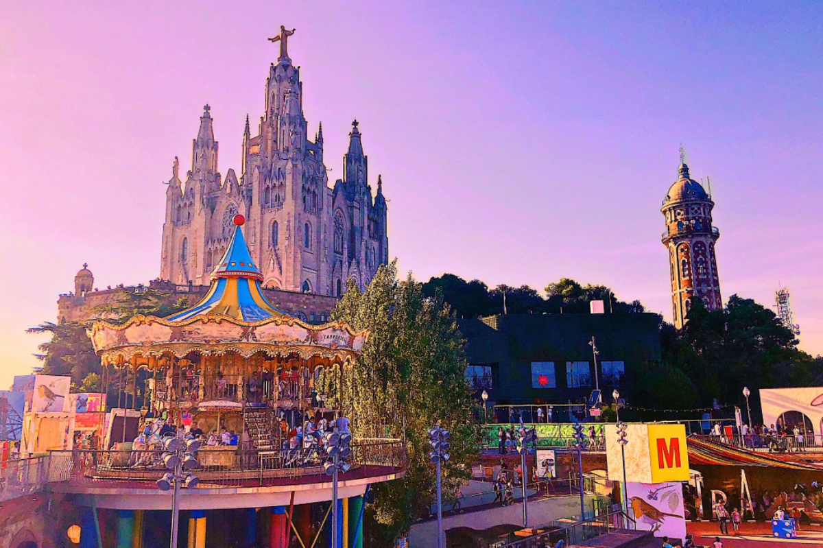 Parque de Atracciones y Sagrado Corazón, Tibidabo Barcelona