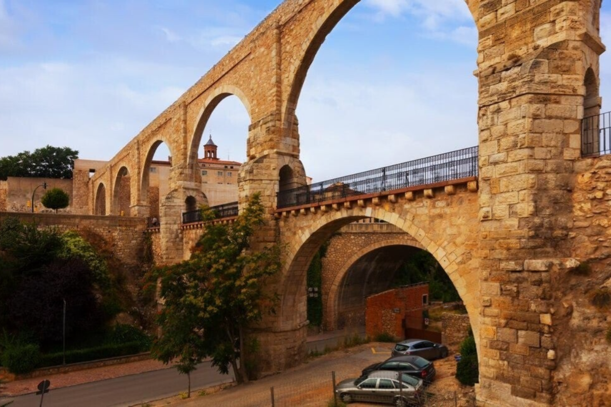 El Acueducto de los Arcos, Teruel