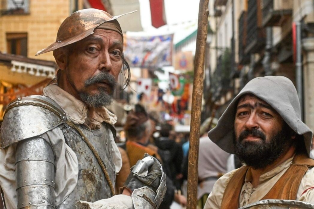Semana Cervantina de Alcalá de Henares: guía completa del mercado, actividades y qué ver