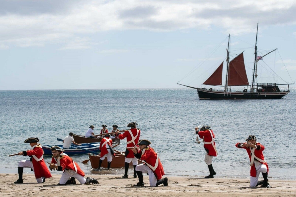 desembarco de los corsarios ingleses en la playa de Gran Tarajal y la Batalla de Tamasite en el entorno rural de Tuineje.