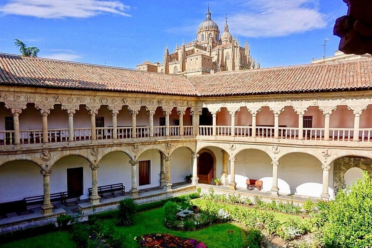 Convento de las Dueñas, Salamanca