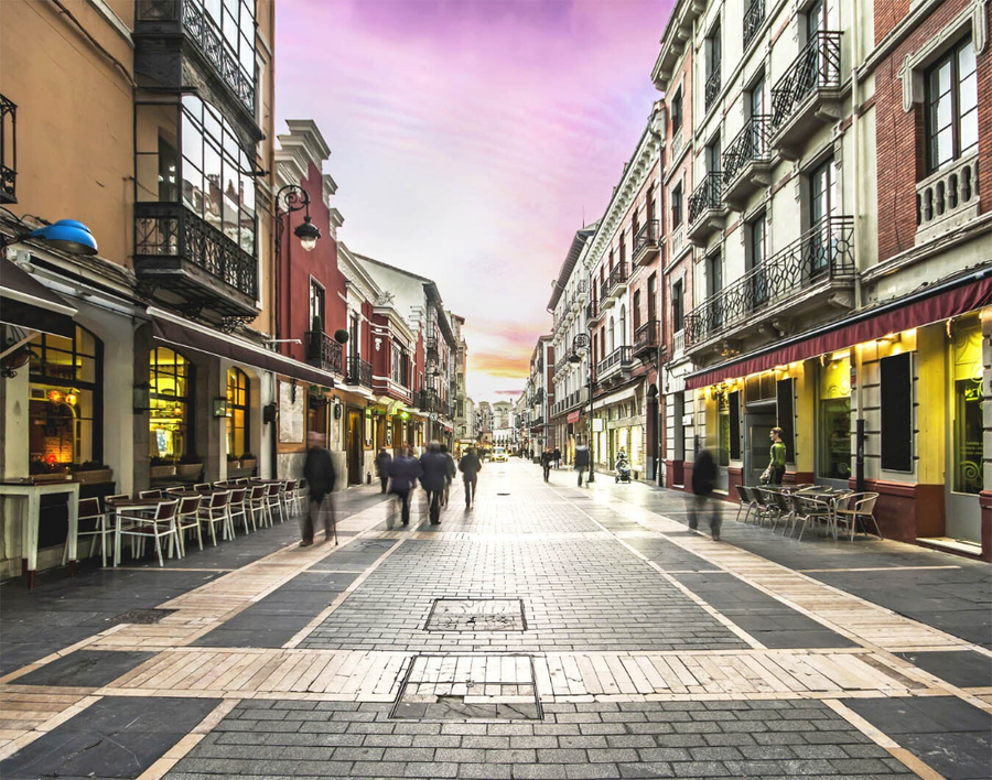 Calle Ancha: el eje histórico y vital de León