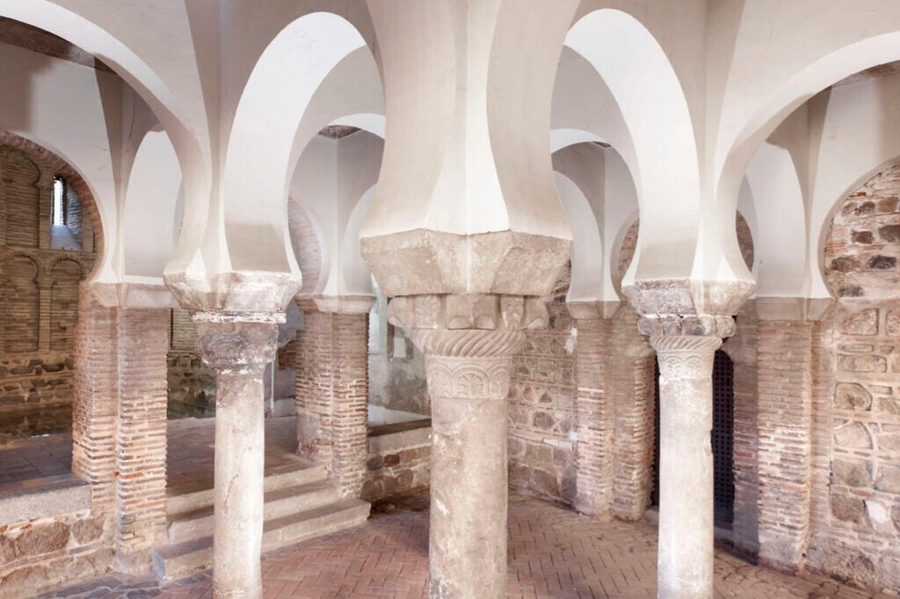 interior Mezquita del Cristo de la Luz