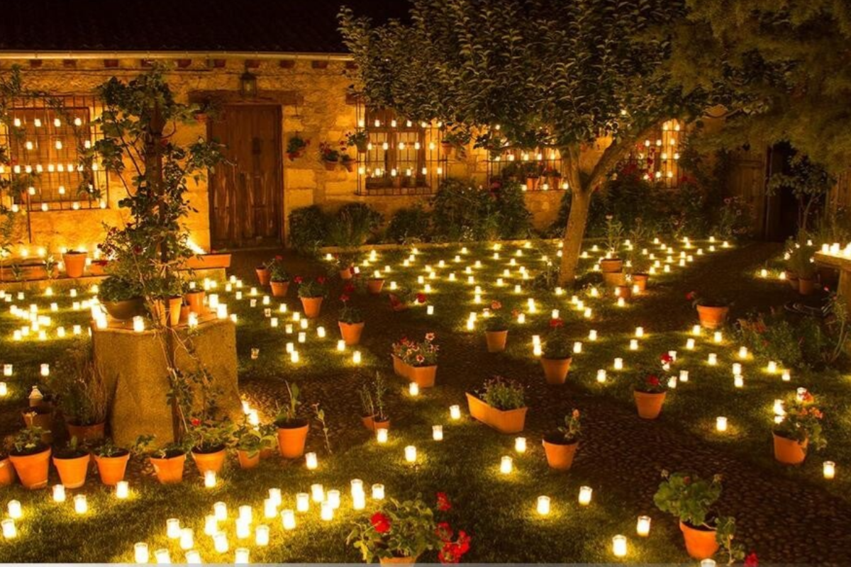 NOCHE DE LAS VELAS DE PEDRAZA 