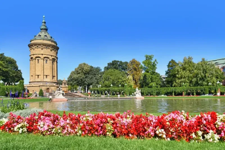 Mannheim, la vibrante ciudad que marca el final del recorrido por el río Neckar