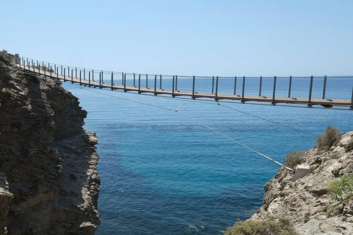 Puente Colgante de Jolúcar