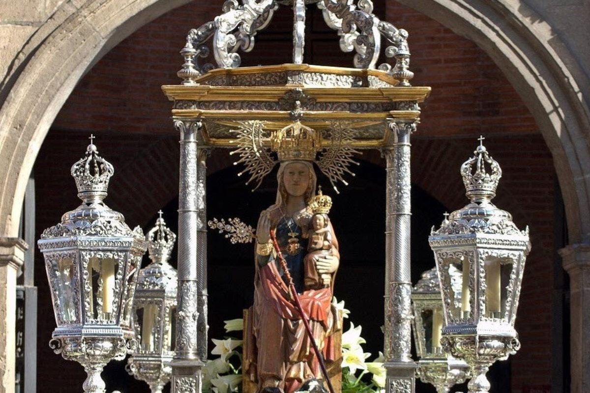 Virgen de San Lorenzo patrona de Valladolid