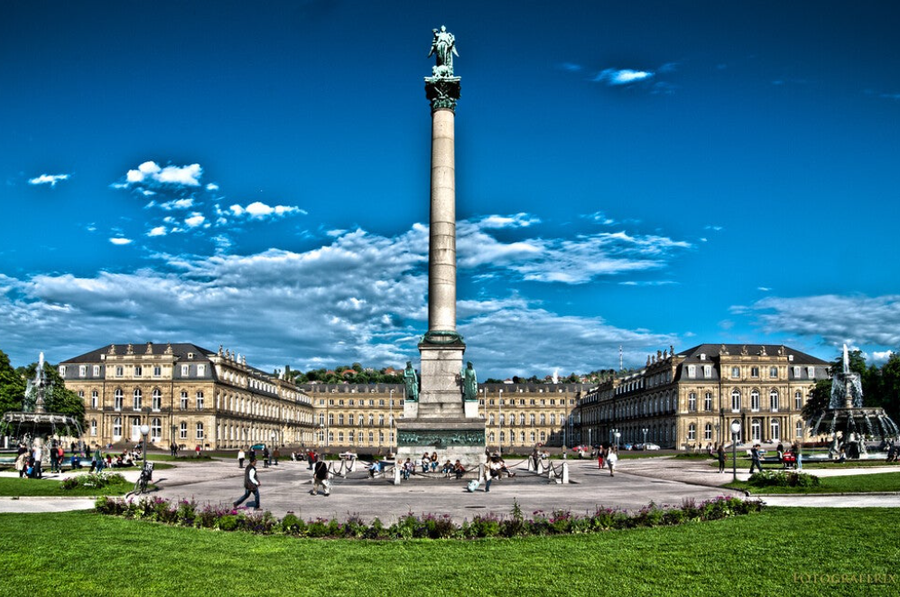 Schlossplatz (Plaza del Castillo)