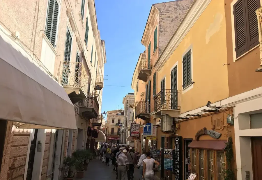 Via Garibaldi