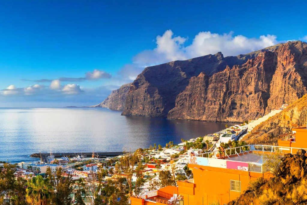 Tenerife Oeste: acantilados, carreteras escénicas y naturaleza salvaje