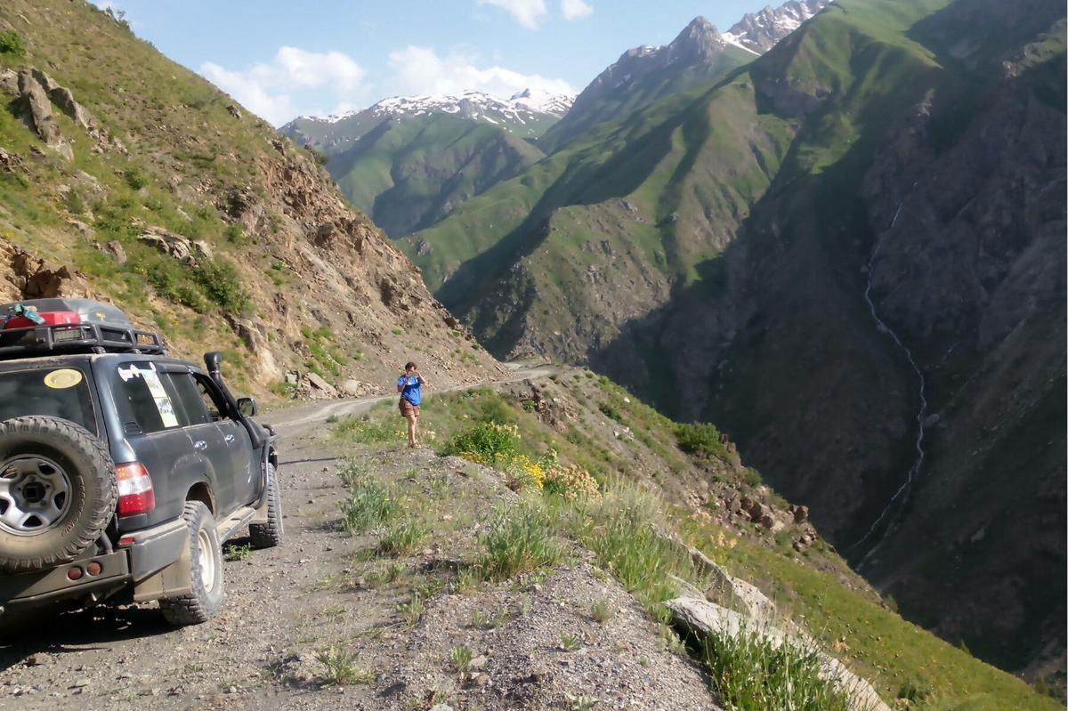 Viajar en 4x4 por el Pamir