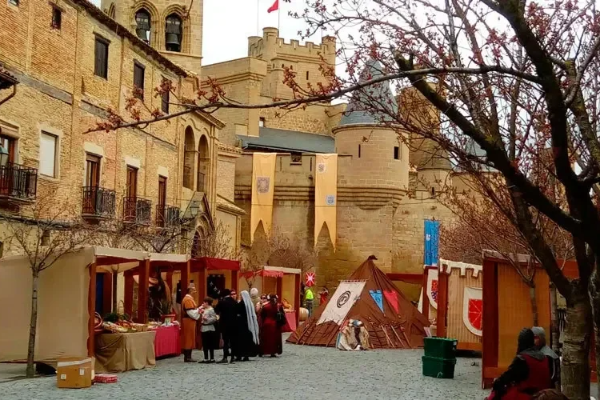 La Plaza de Carlos III, Olite
