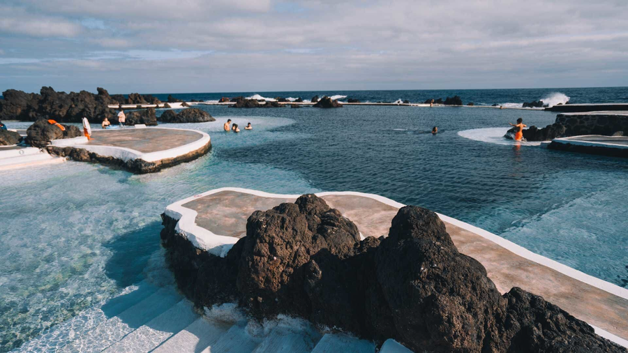 Piscinas Naturales de Porto Moniz