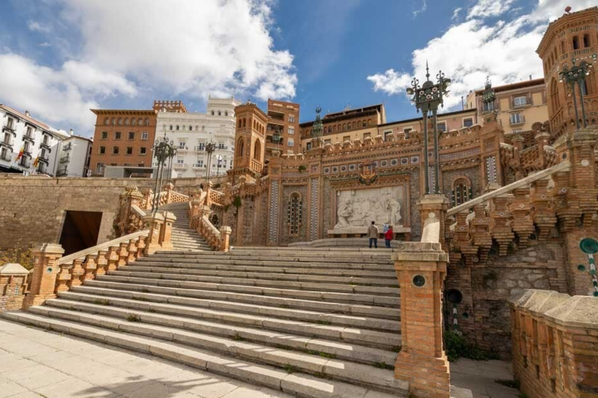 Escalinata del Óvalo, Teruel
