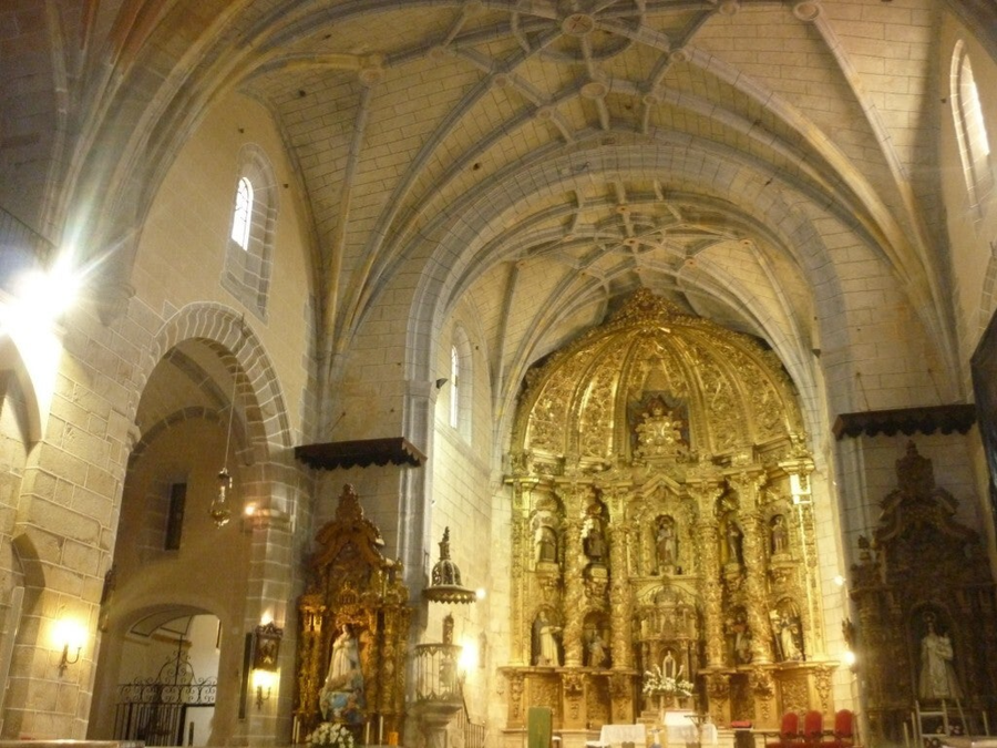 Iglesia de San Andrés Apóstol: corazón espiritual de Torrejoncillo