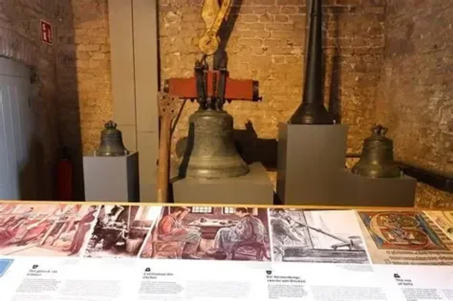 El Campanario de Brujas (Belfort):interior de la torre