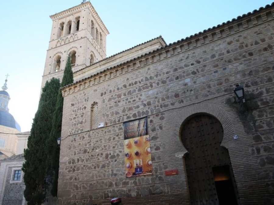 Fachada exterior Iglesia de San Román