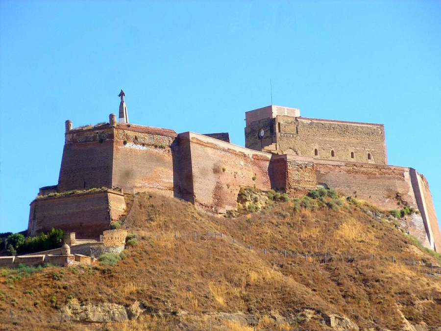 Vista General del Castillo de Monzón, Huesca Aragón