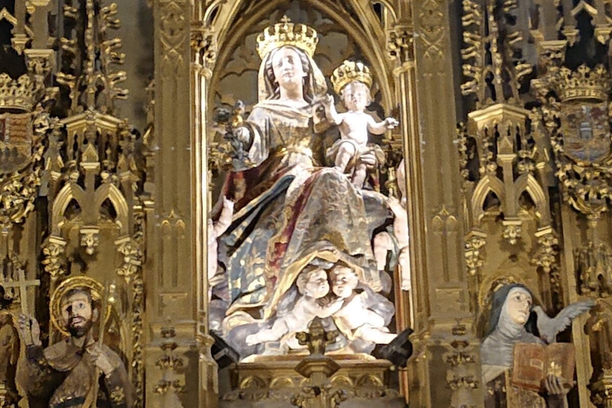 Iglesia de Santa María de la Asunción y del Manzano, Hondarribia