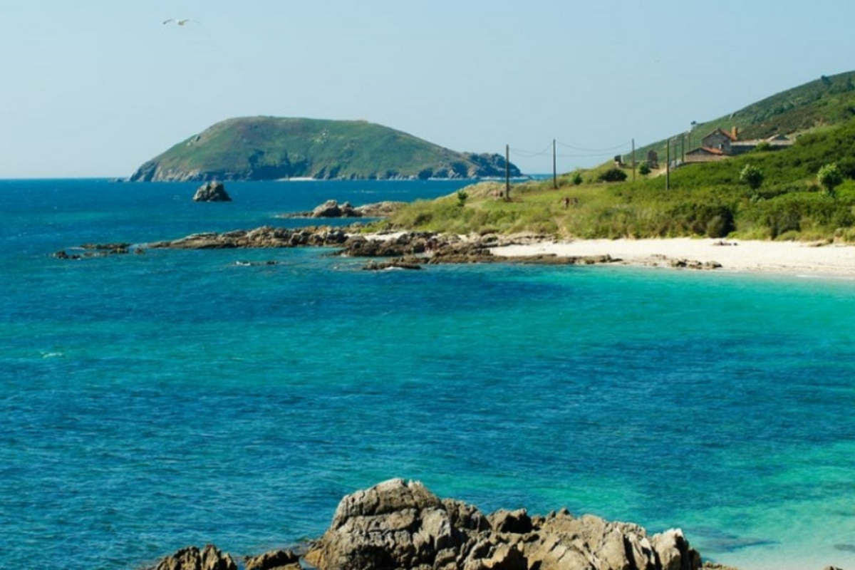 Isla de Ons es un paraíso natural con varias playas vírgenes