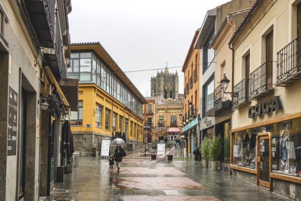 Calle del Tostado, Ávila