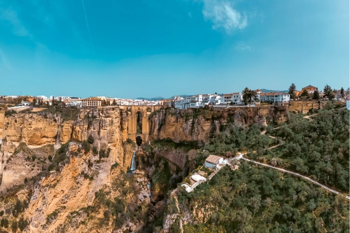 El Camino del Desfiladero, Ronda