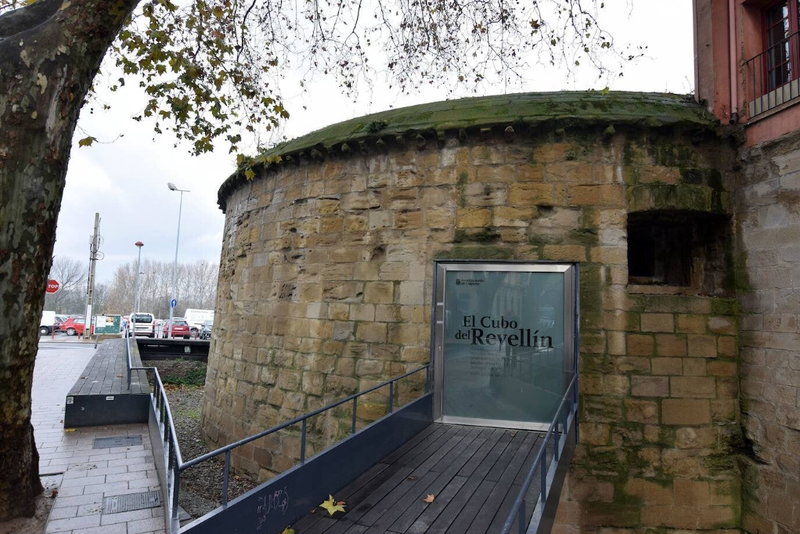 Cubo del Revellín: la muralla que aún resiste