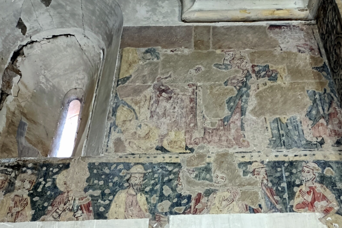 Detalle muro interior Iglesia de Santa María Magdalena – Cofita, Huesca