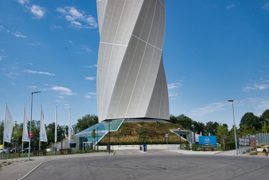 Torre de pruebas de Thyssenkrupp – El futuro se eleva en espiral