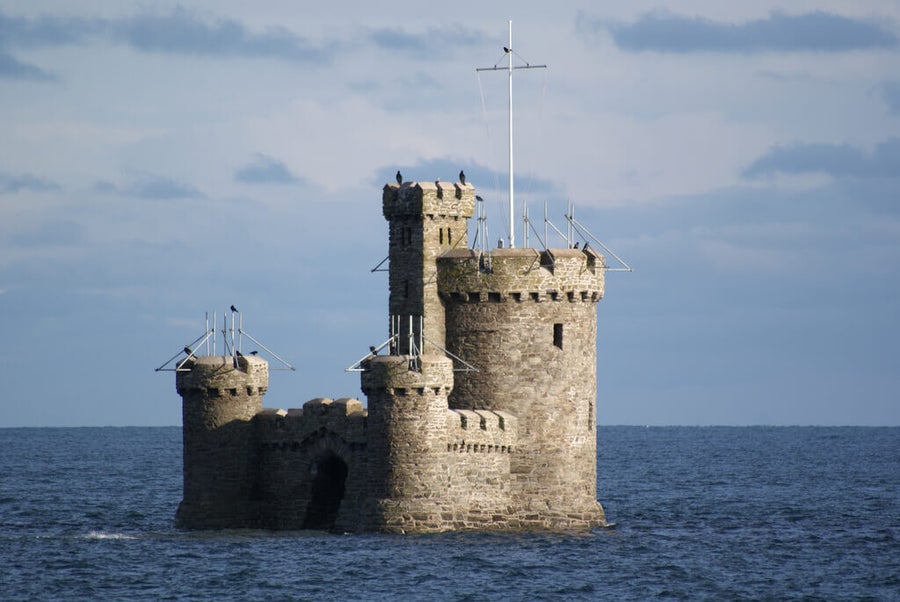 Tower of Refuge, (Douglas): El castillo que salva vidas en medio del mar