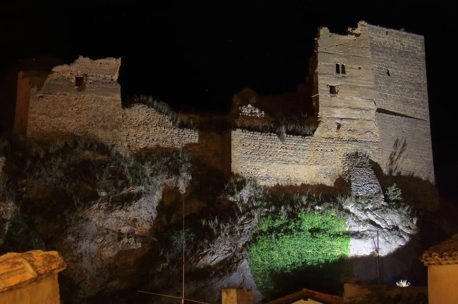 Castillo del Cid de noche Villel, Teruel