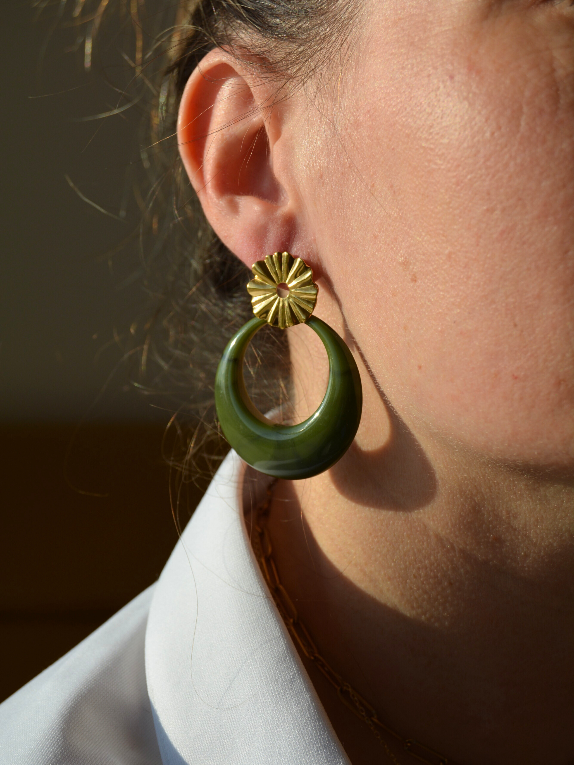 Boucles d’oreilles Daphné – Doré & Vert