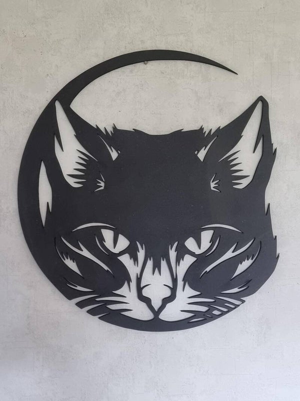 Kijkende Kat in halve maan