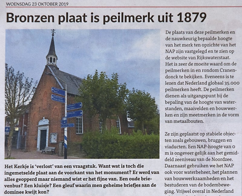 Bronzen peilmerk Grenskoerier artikel met eigen tekst aanpassingen.