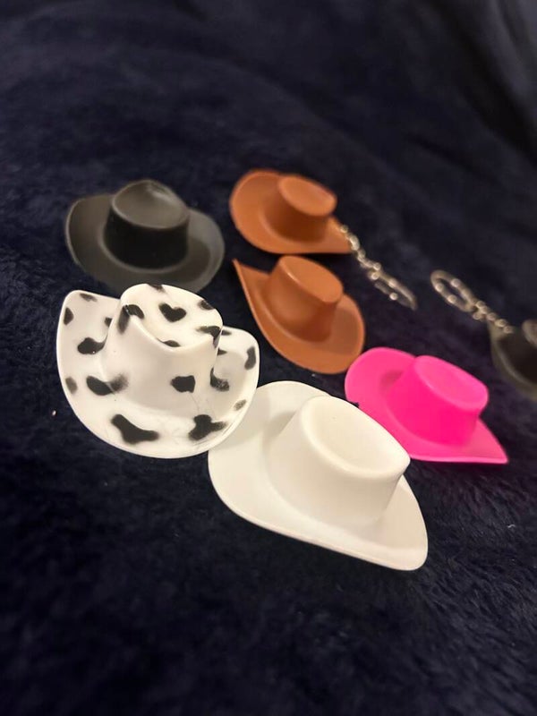 Cowboy hat keychain