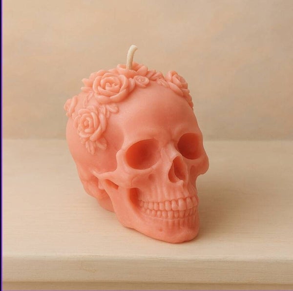 Scented skull candle with roses