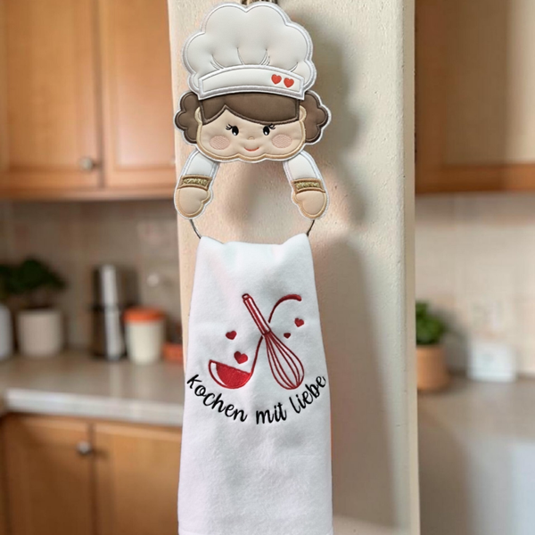 👩‍🍳 Gestickter Handtuchhalter „Chefköchin“ – Wer hier das Sagen hat, ist klar!