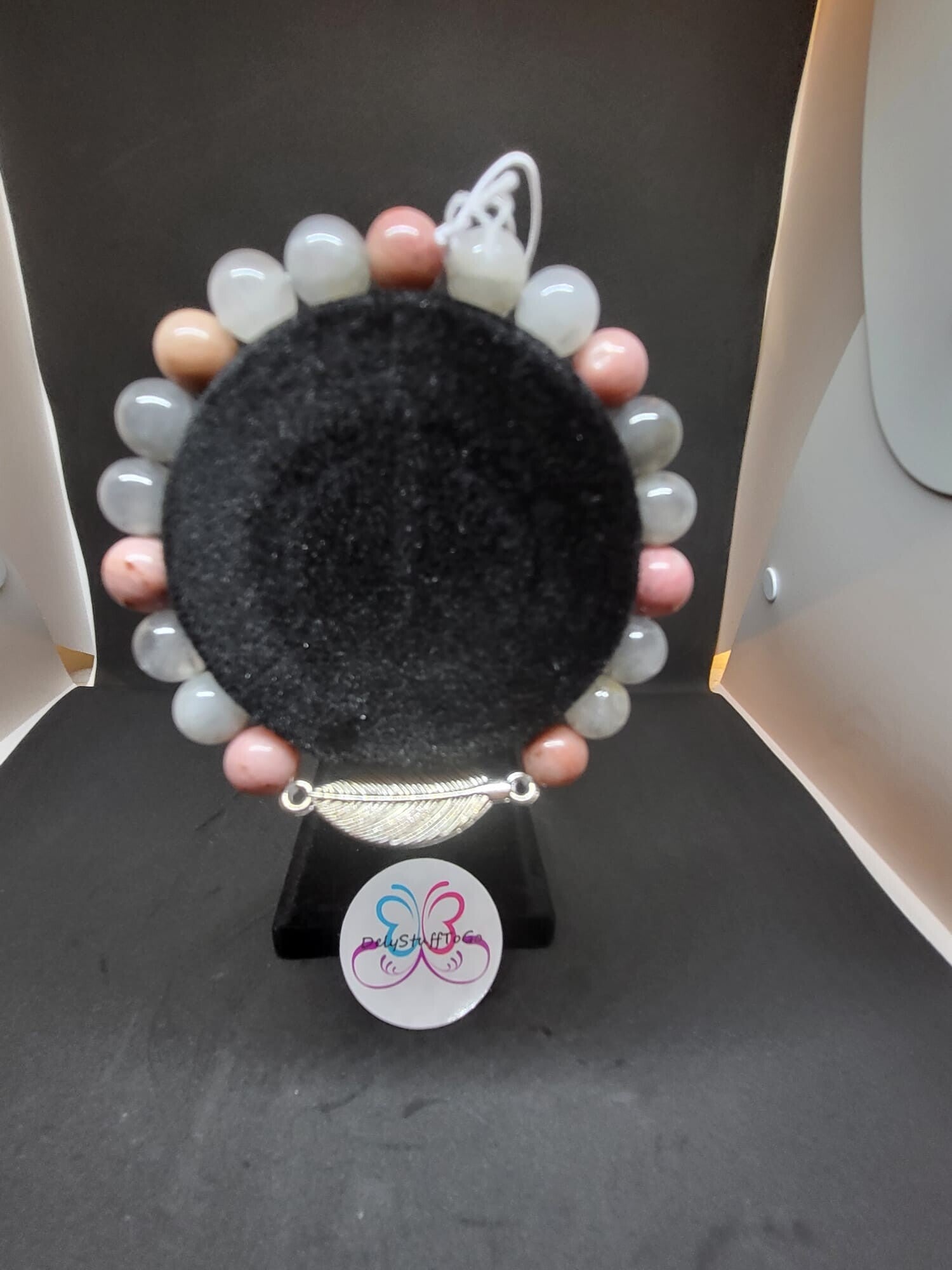 Mala/armband rhodoniet/grijze kwarts + veer/ Mala/bracelet rhodonite ...