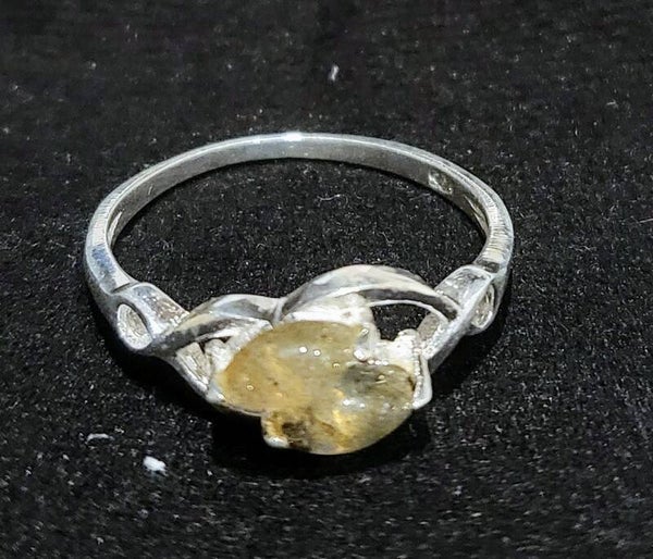Ring labadriet edelsteen