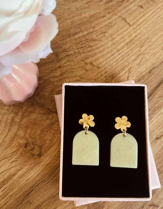 Boucles d'oreilles dorées Esmée