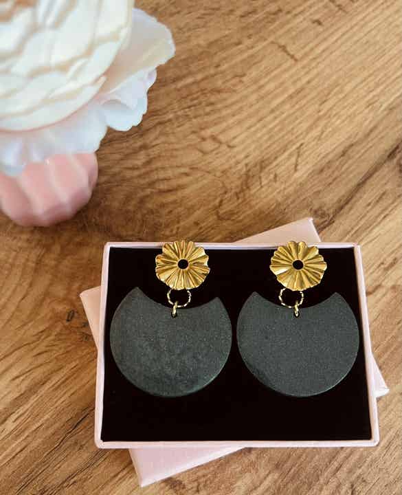 Boucles d'oreilles dorées Paola