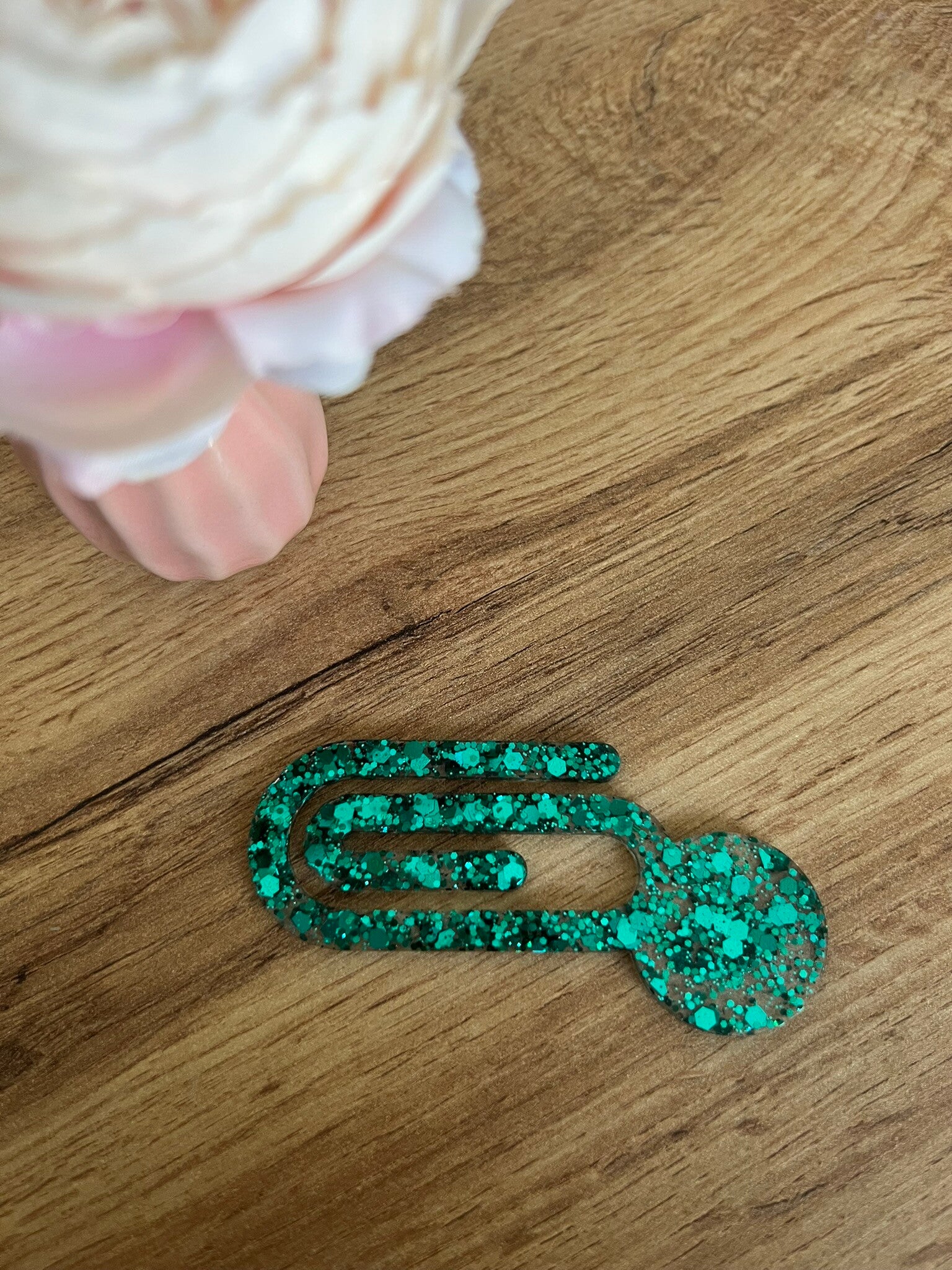 Marque page vert paillettes