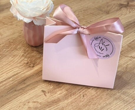 Petit sac rose à noeud