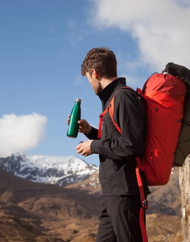 duurzame waterfles Chilly's gebruik buiten blomaardig.nl