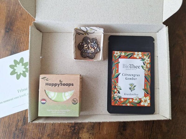 Frisse start – duurzaam brievenbuscadeau met HappySoaps en thee