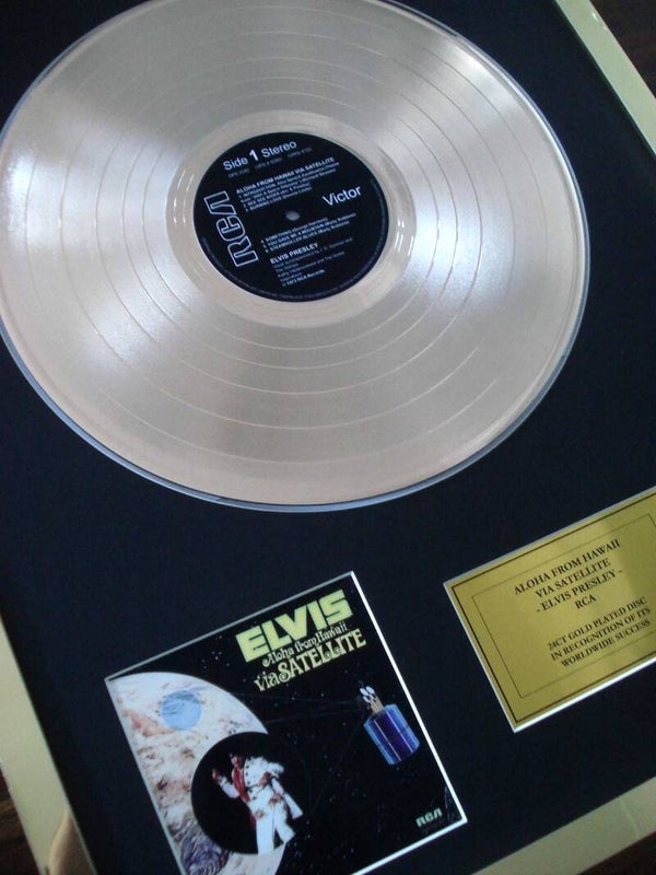 Elvis Presley - Aloha From Hawaii Gold Disc Album