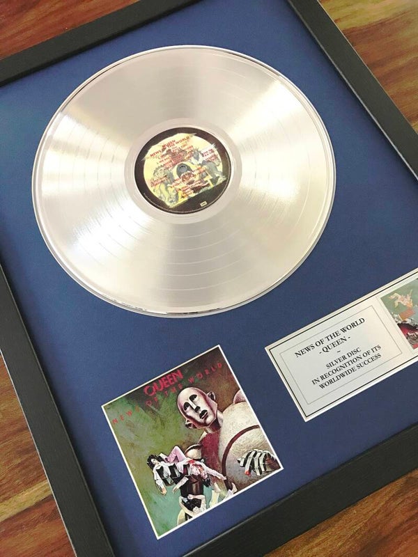 Queen - News of the World Platinum Disc Album