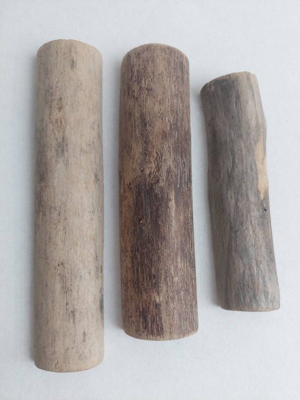 3 Houten halve boomstammetjes