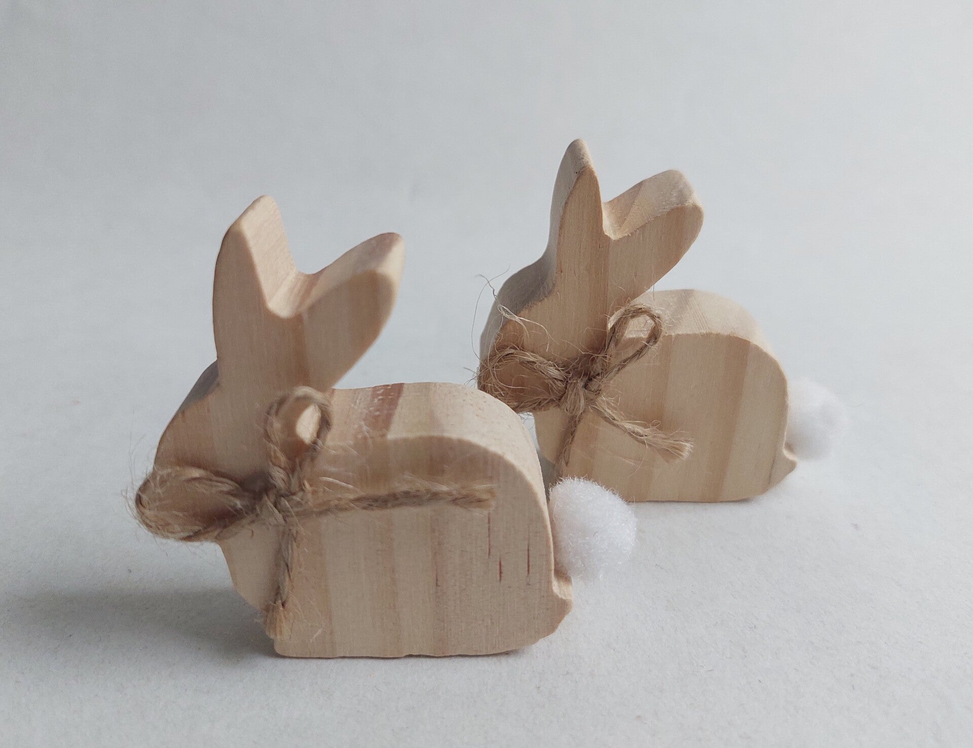 PASEN | houten haasjes 2 stuks